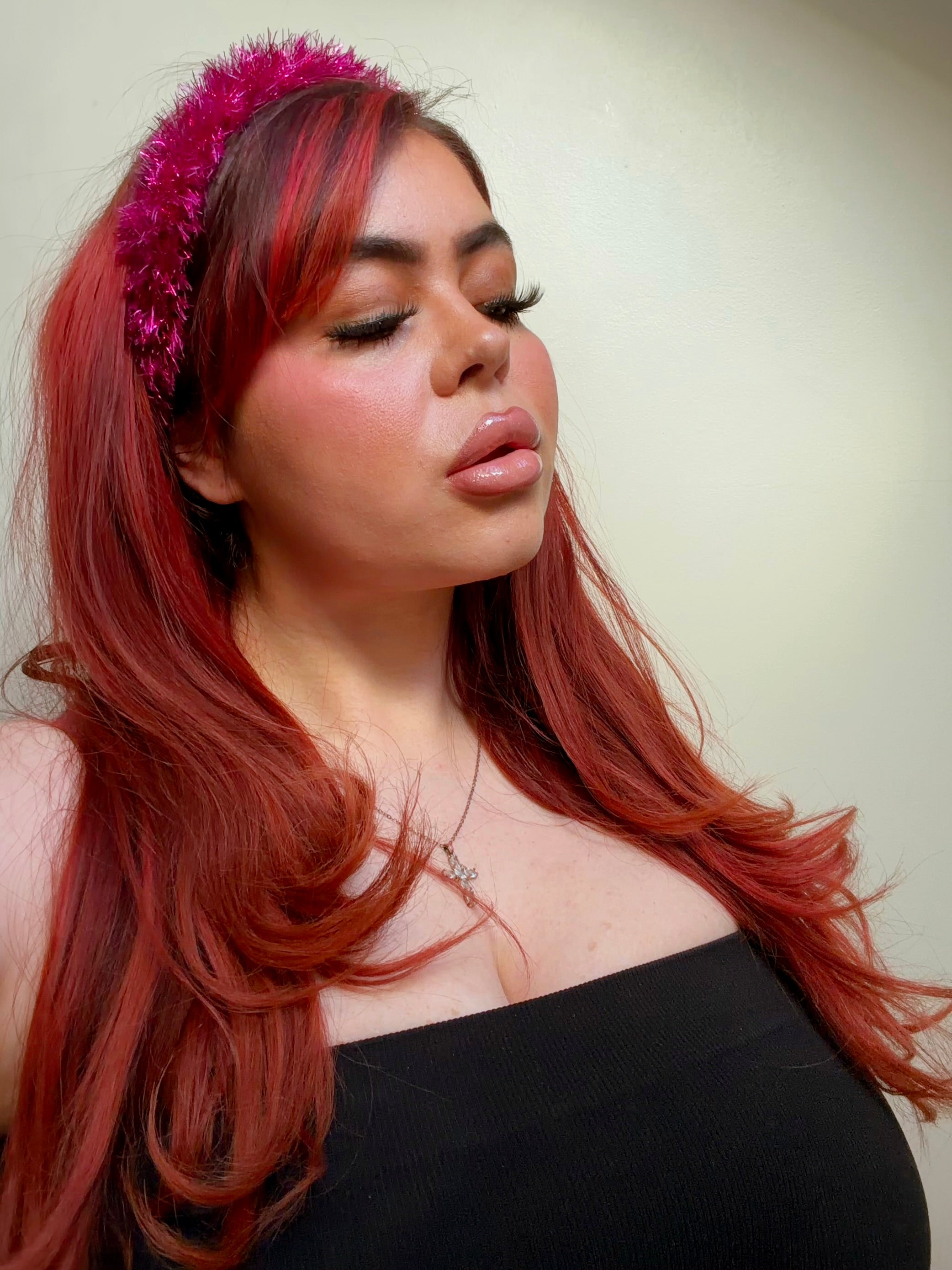 Fluffy Headband/Choker - Diva