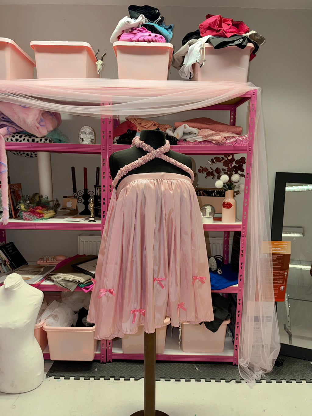 The Princess Dress - Pink Bow 1 of 1
