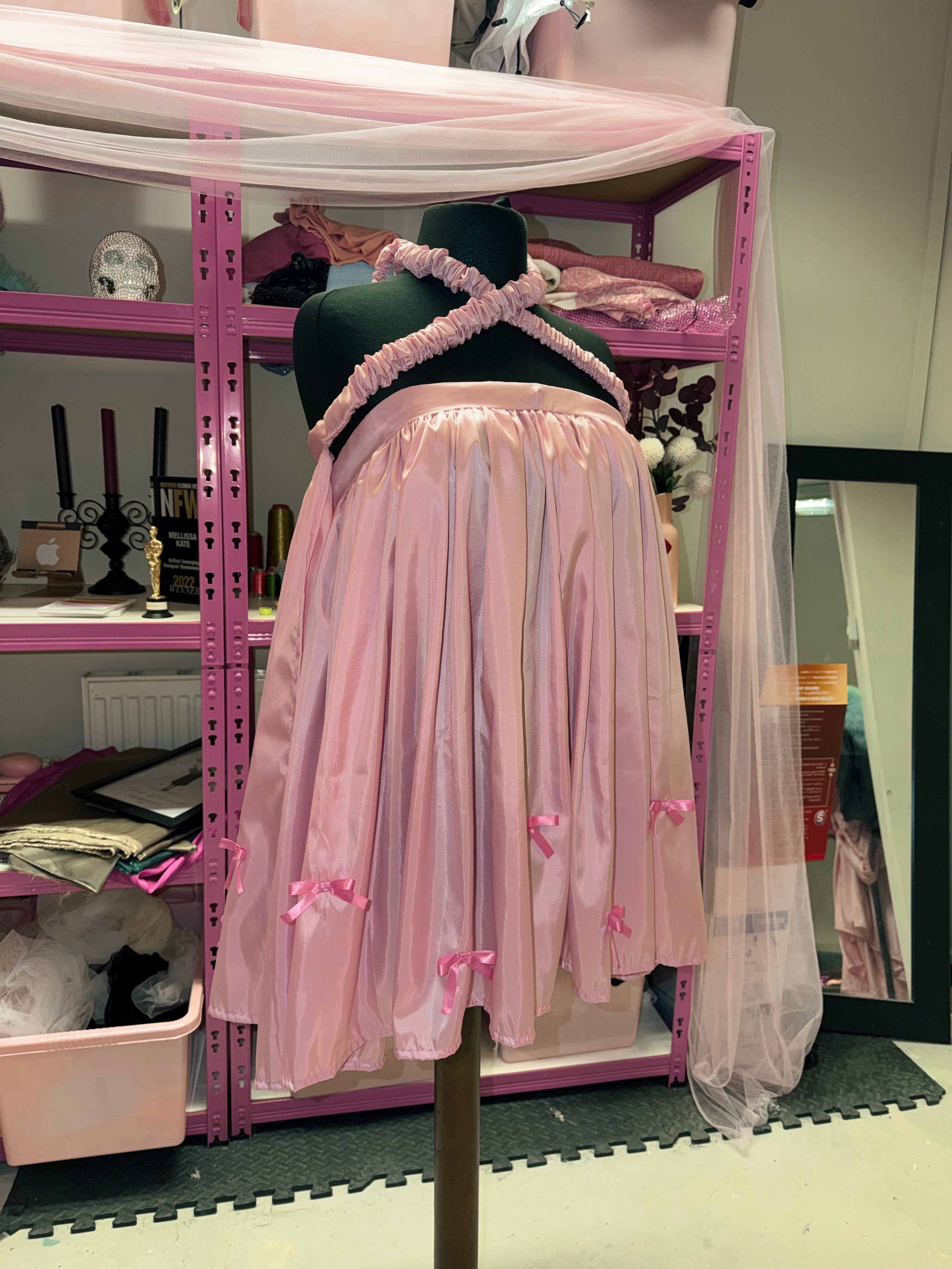 The Princess Dress - Pink Bow 1 of 1