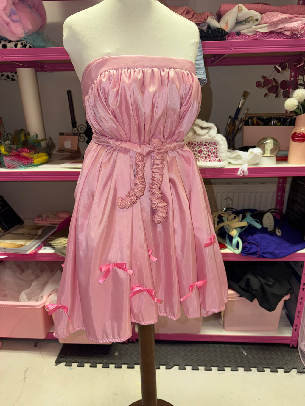 The Princess Dress - Pink Bow 1 of 1